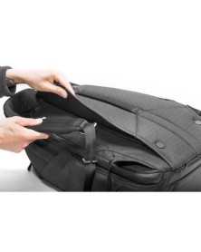 Peak Design Travel Backpack (Black)